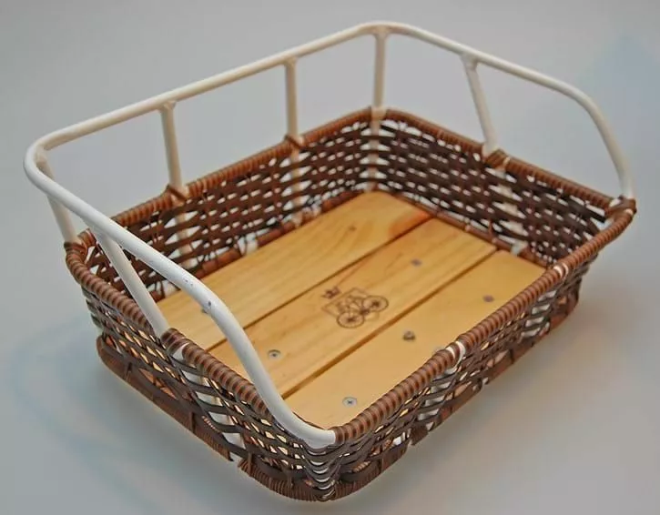 Hvid, Brun Avenue Plast Rattan Cykelkurv M/hvid Alu Top 1 Hvid, Brun Avenue Plast Rattan Cykelkurv M/hvid Alu Top